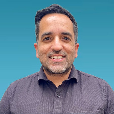 Dr Khosa